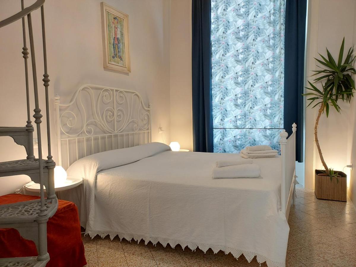 B&B Palazzo Carafa Di Montorio Nápoly Kültér fotó