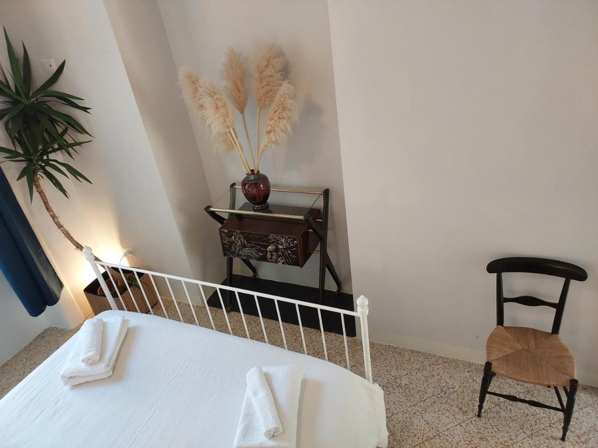 B&B Palazzo Carafa Di Montorio Nápoly Kültér fotó