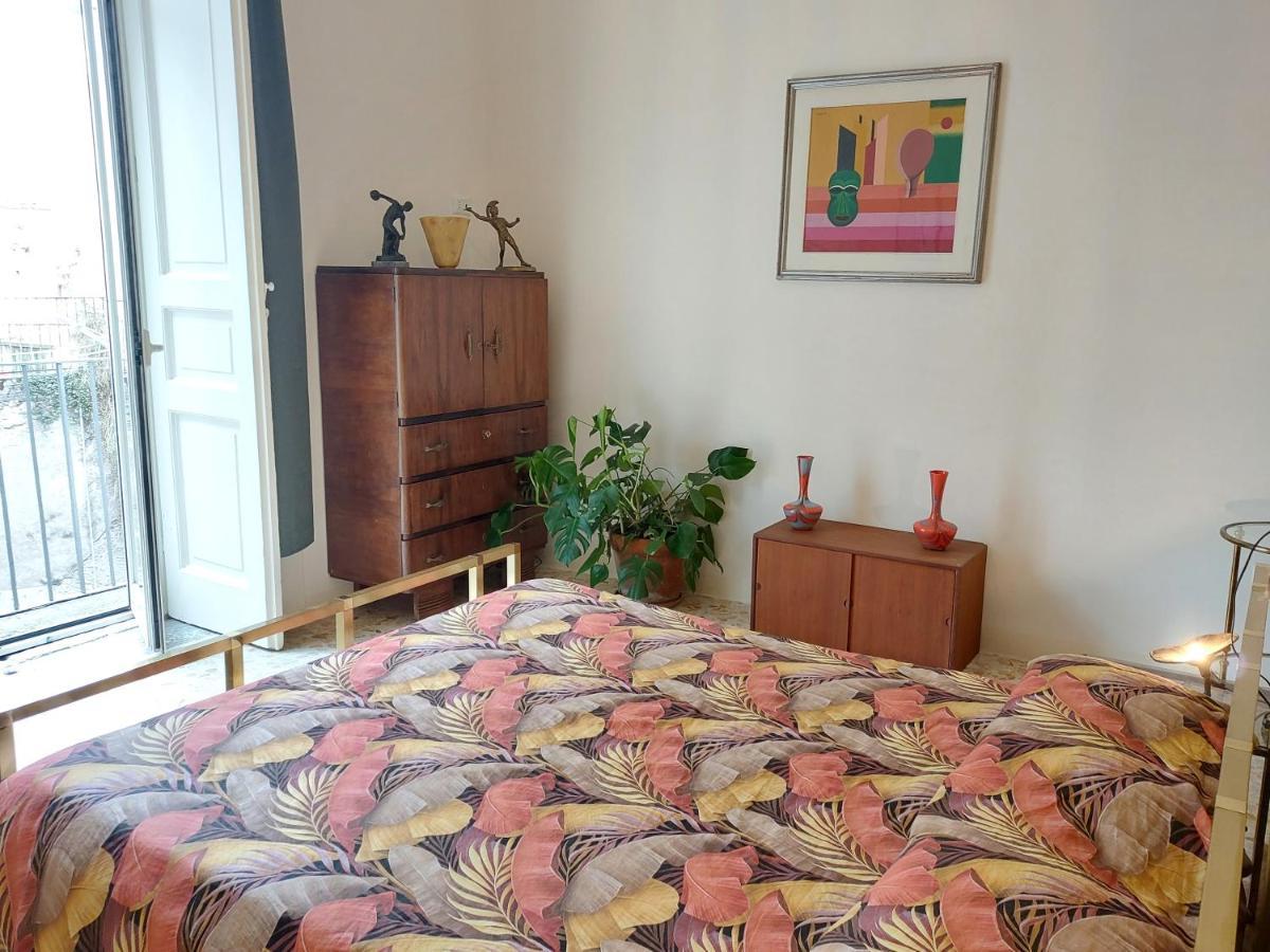 B&B Palazzo Carafa Di Montorio Nápoly Kültér fotó