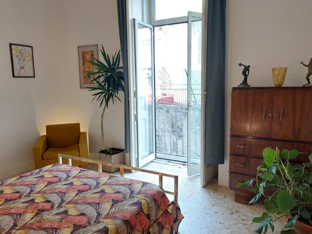 B&B Palazzo Carafa Di Montorio Nápoly Kültér fotó