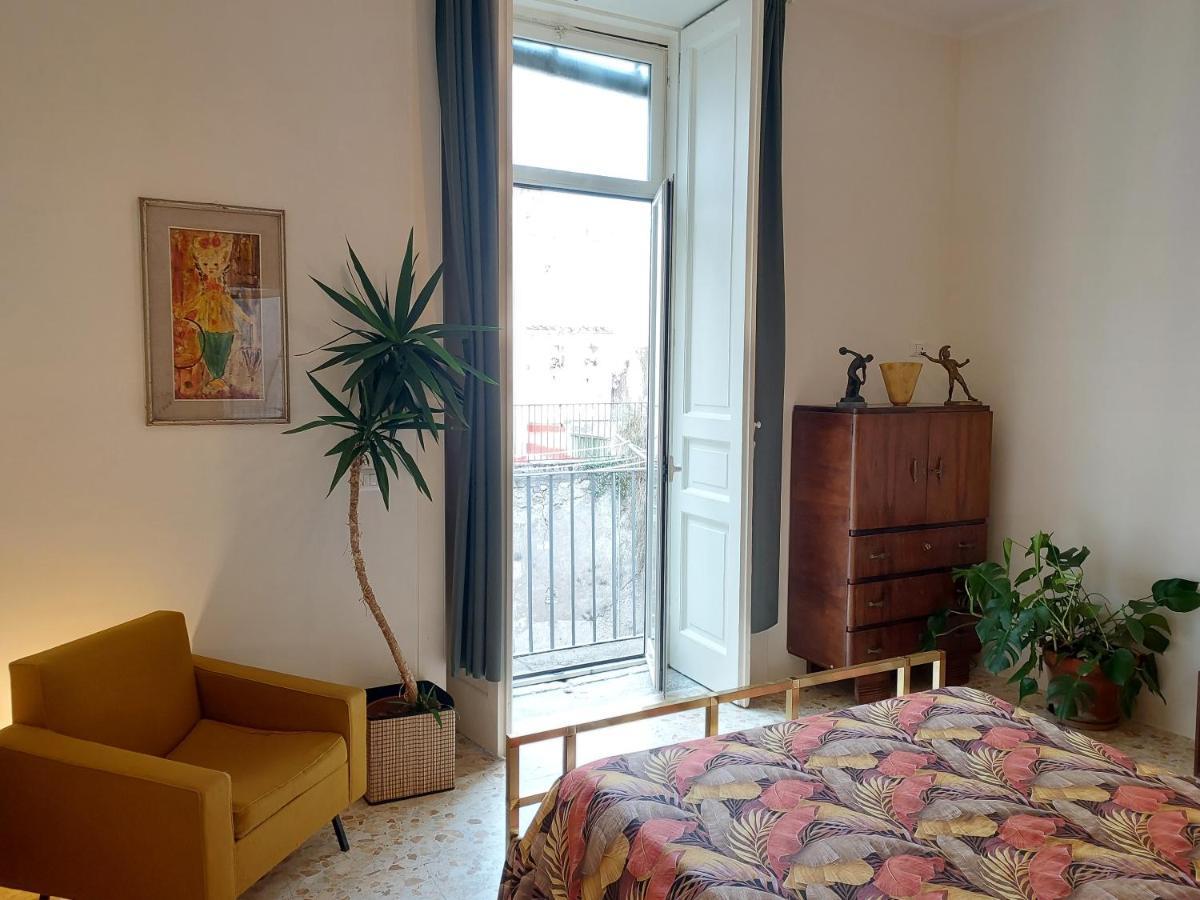 B&B Palazzo Carafa Di Montorio Nápoly Kültér fotó