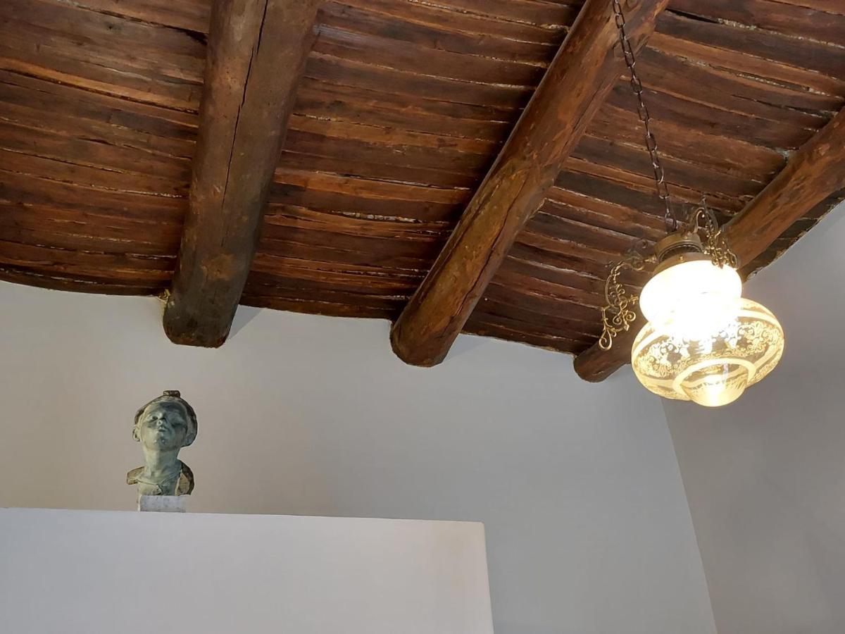 B&B Palazzo Carafa Di Montorio Nápoly Kültér fotó